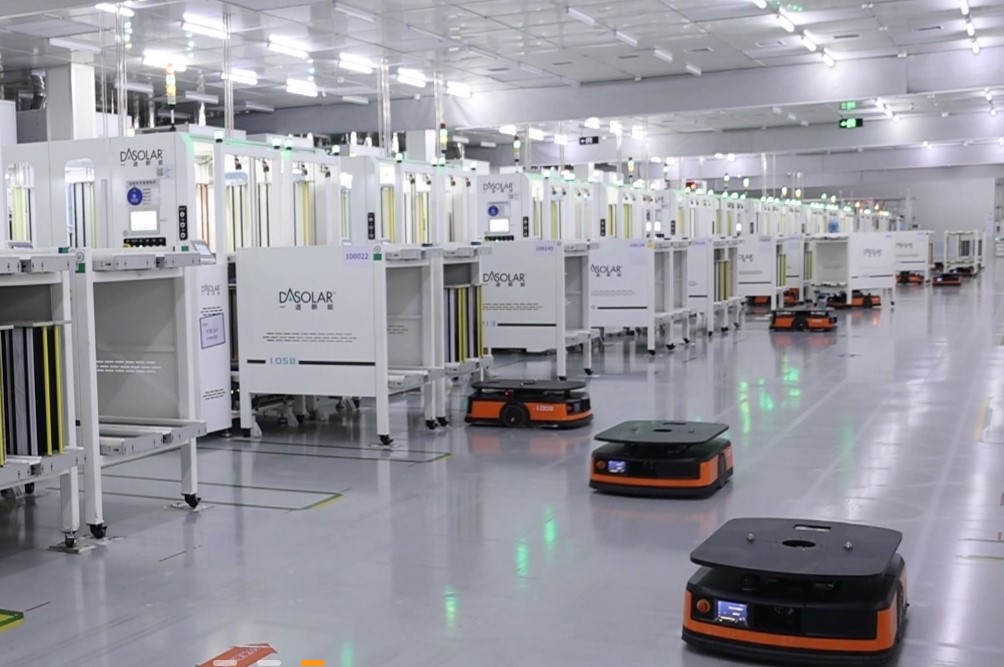 光伏行業(yè)AGV智能搬運(yùn)機(jī)器人解決方案